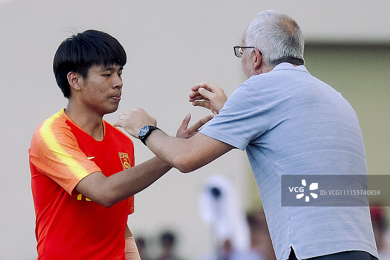 2018 U23足球热身赛:中国男足6-2朝鲜 黄紫昌