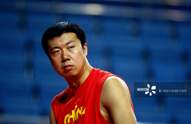 2010男篮亚运热身赛前瞻:中国男篮济源备战  孙